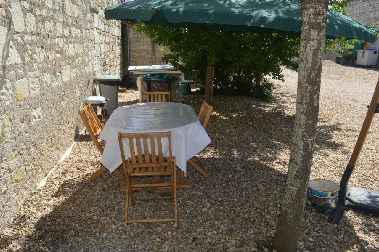 Gite Dans Le Vignoble De Bourgueil Le Port Boulet Exterior foto